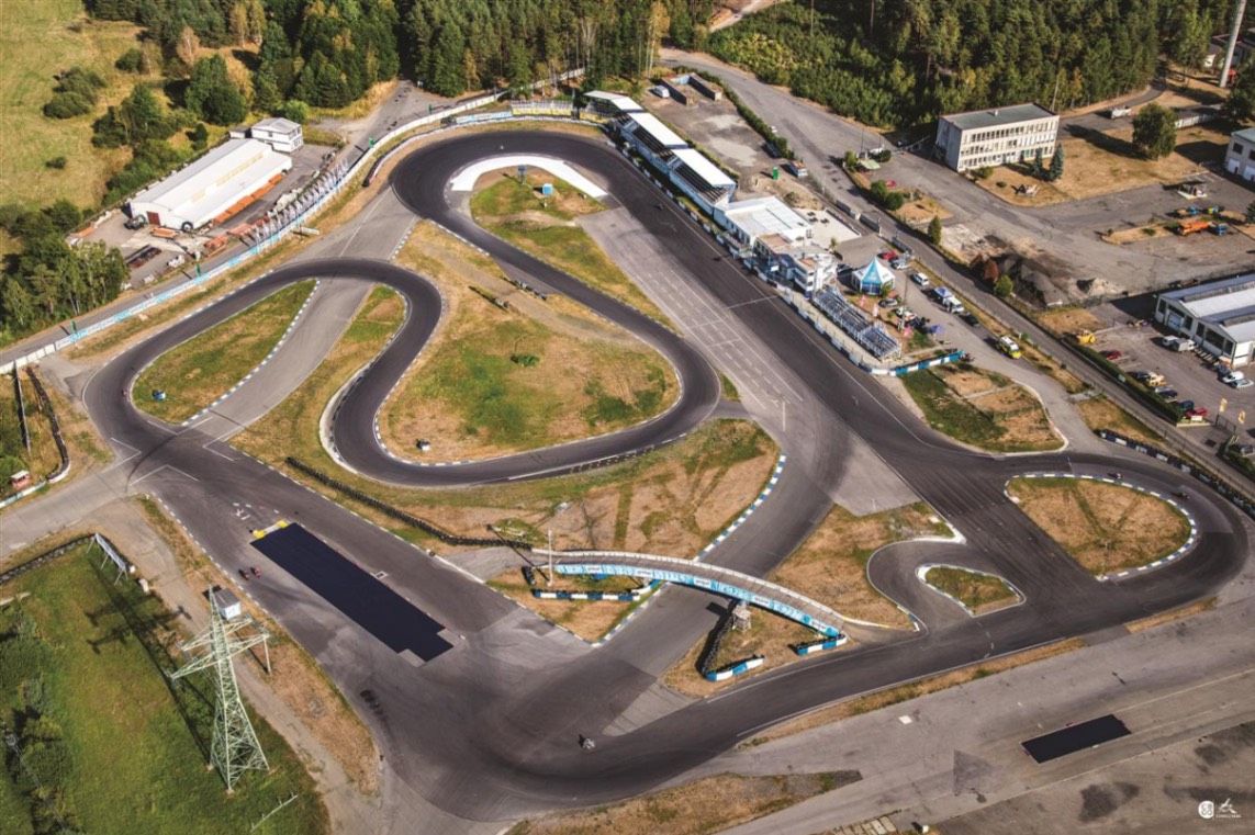 Autodrom Sosnová — track warm-up